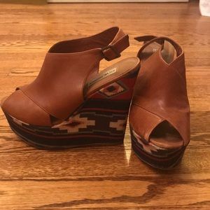 Steve Madden Aztec Wedges